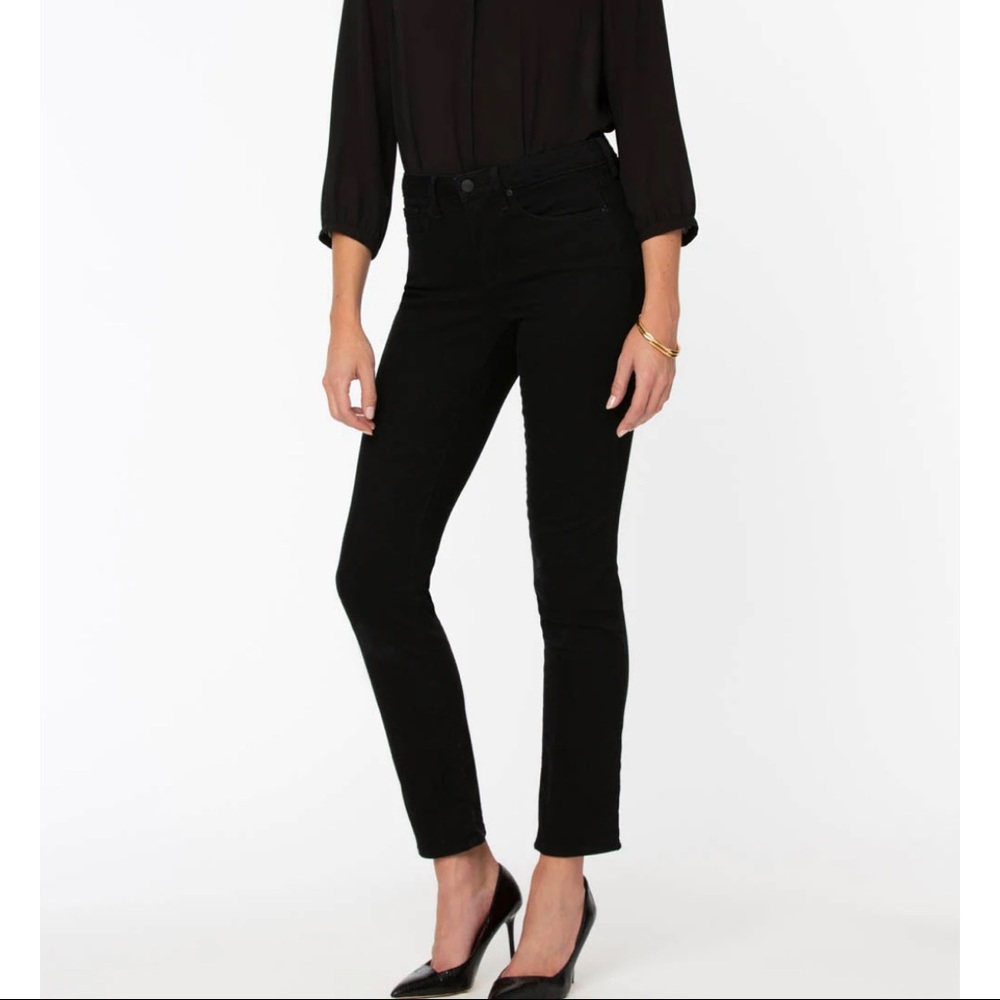 NYDJ’s Sheri Slim Jeans  SIZE 2
Color black